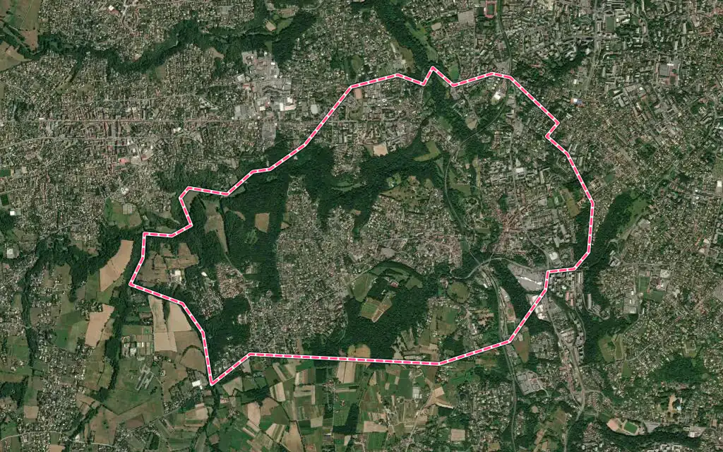 Vue satellite de Francheville avec ses contours administratifs