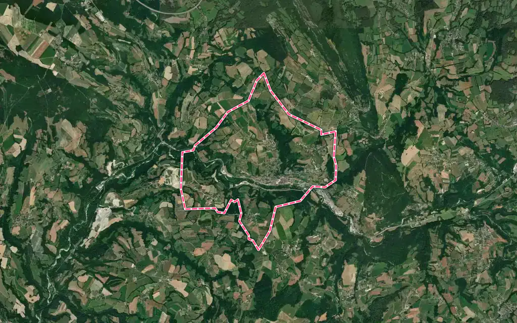 Vue satellite de Frangy avec ses contours administratifs
