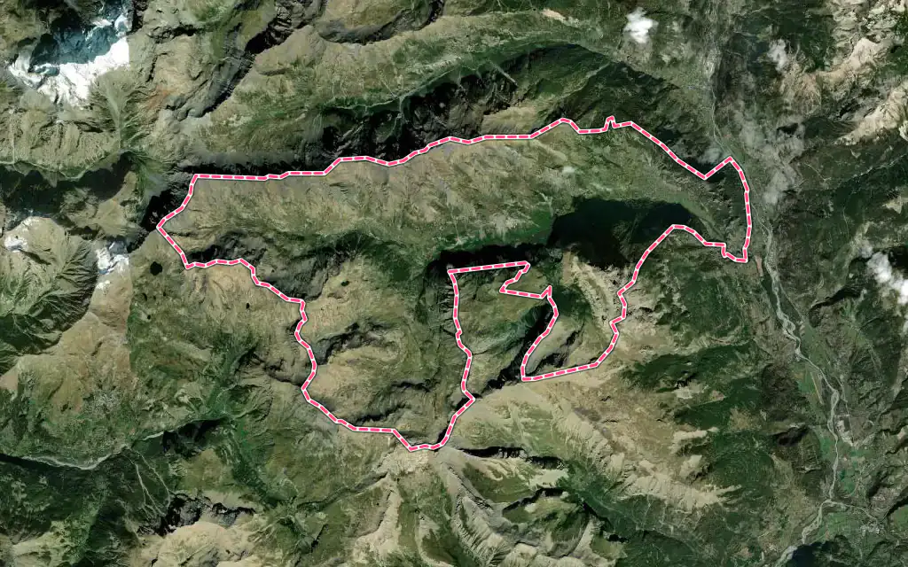 Vue satellite de Freissinières avec ses contours administratifs
