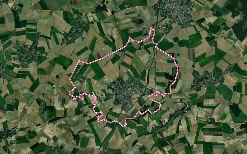 Vue satellite de Fresnoy-le-Grand avec ses contours administratifs