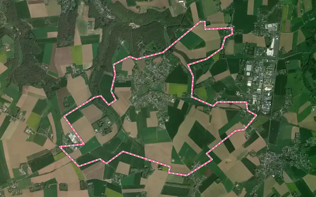 Vue satellite de Froberville avec ses contours administratifs