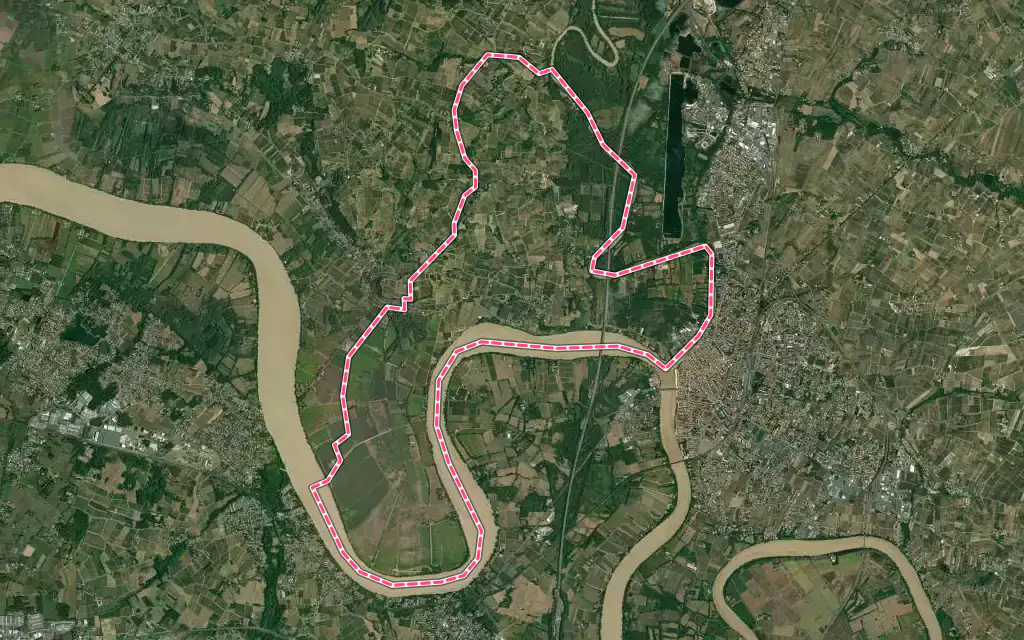 Vue satellite de Fronsac avec ses contours administratifs