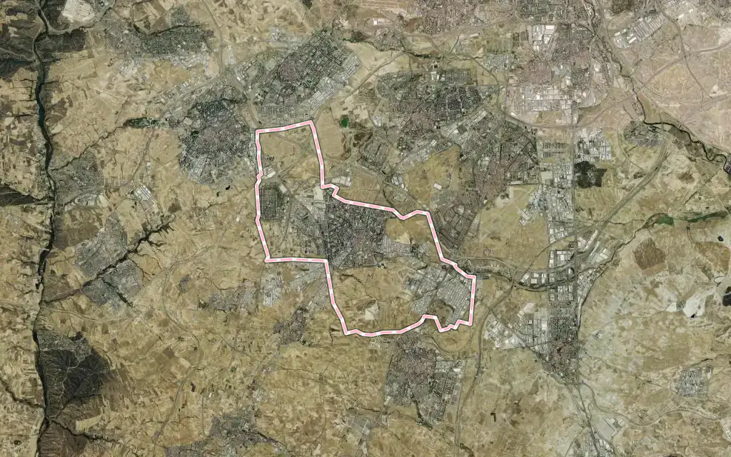 Vista satélite de Fuenlabrada con su contorno administrativo