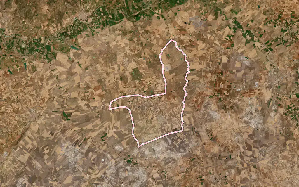 Vista satélite de Fuentes de Andalucía con su contorno administrativo