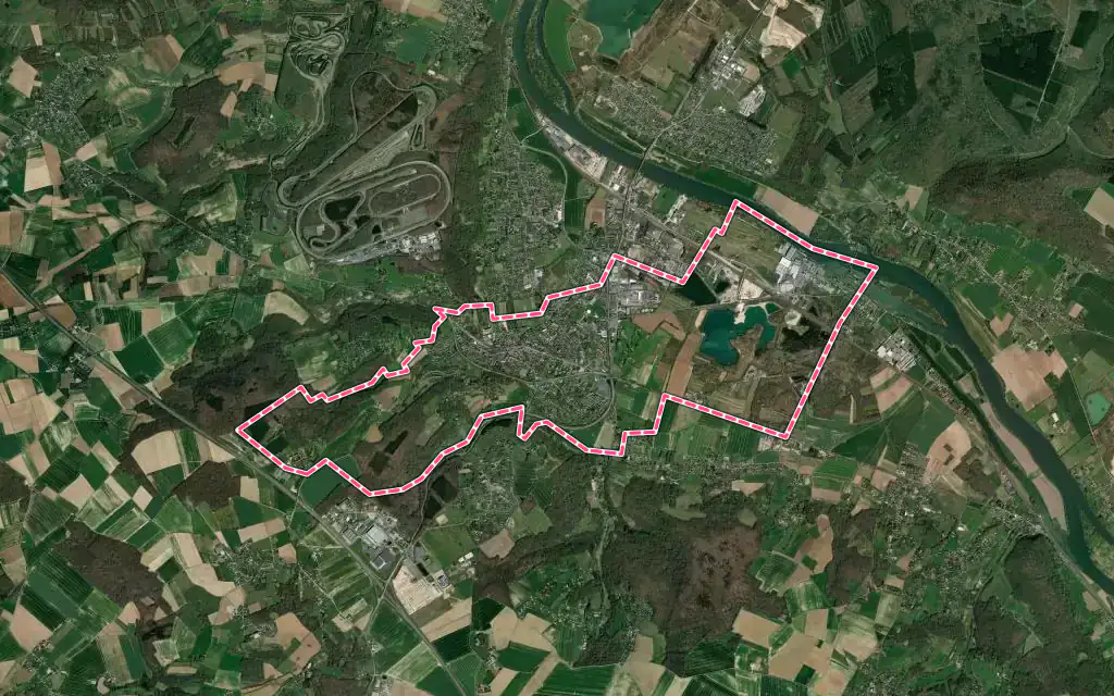 Vue satellite de Gaillon avec ses contours administratifs