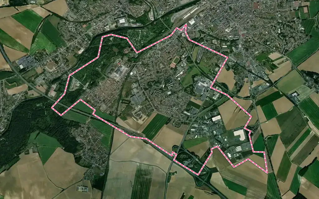 Vue satellite de Gauchy avec ses contours administratifs