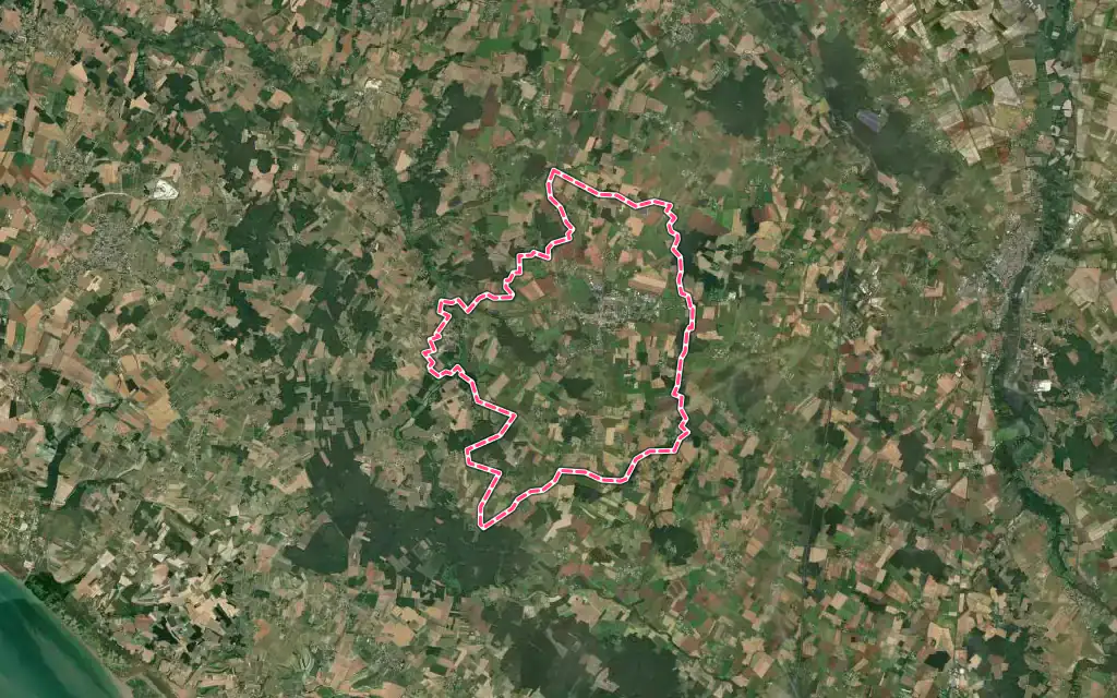 Vue satellite de Gémozac avec ses contours administratifs