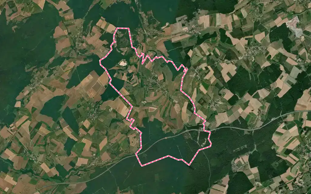 Vue satellite de Gendrey avec ses contours administratifs