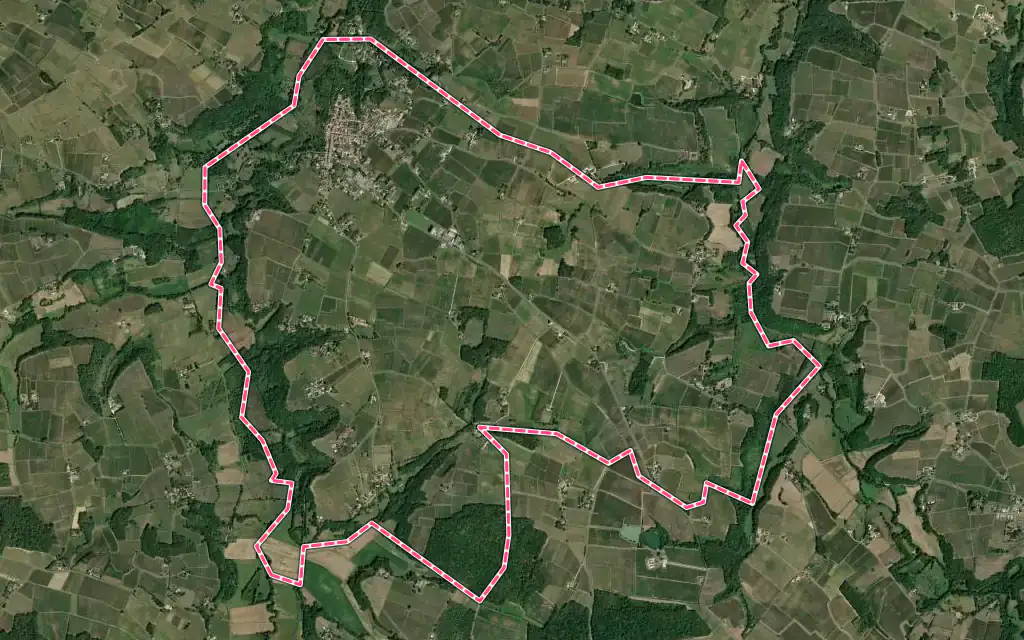 Vue satellite de Gensac avec ses contours administratifs