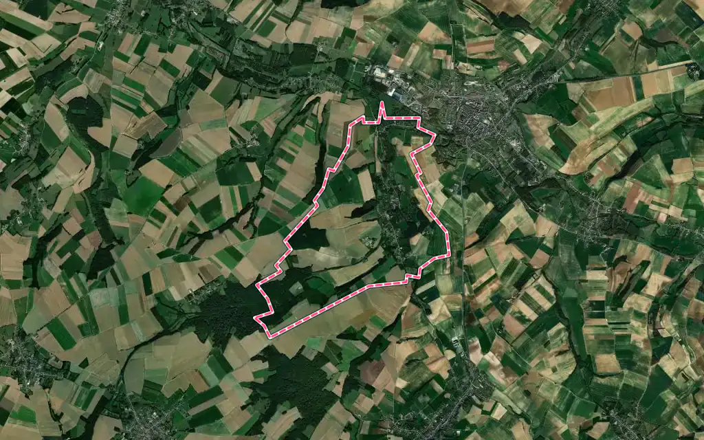 Vue satellite de Gézaincourt avec ses contours administratifs