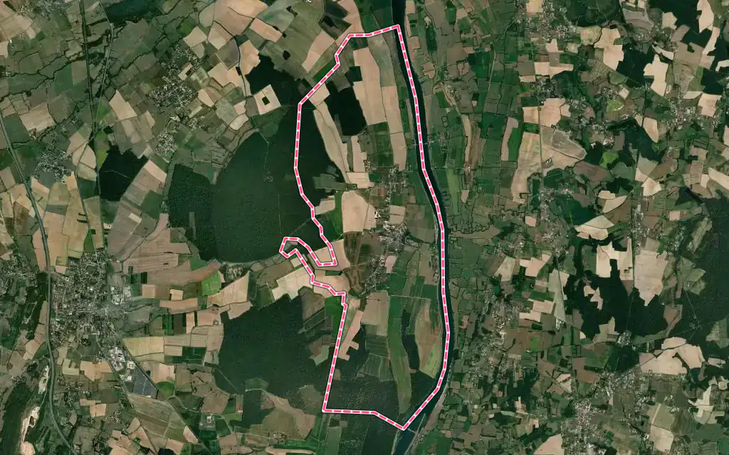 Vue satellite de Gigny-sur-Saône avec ses contours administratifs