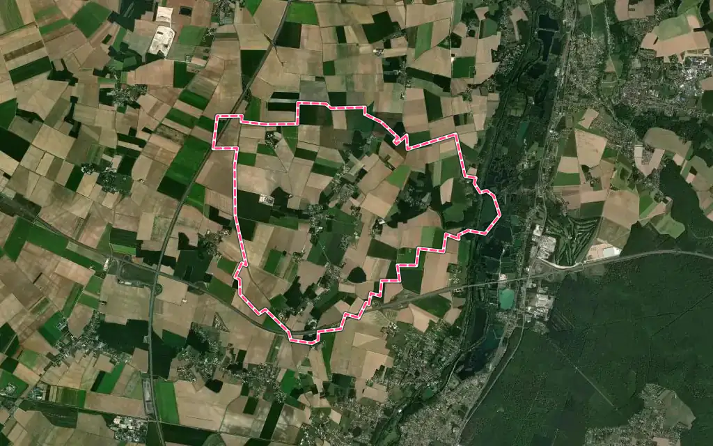 Vue satellite de Girolles avec ses contours administratifs