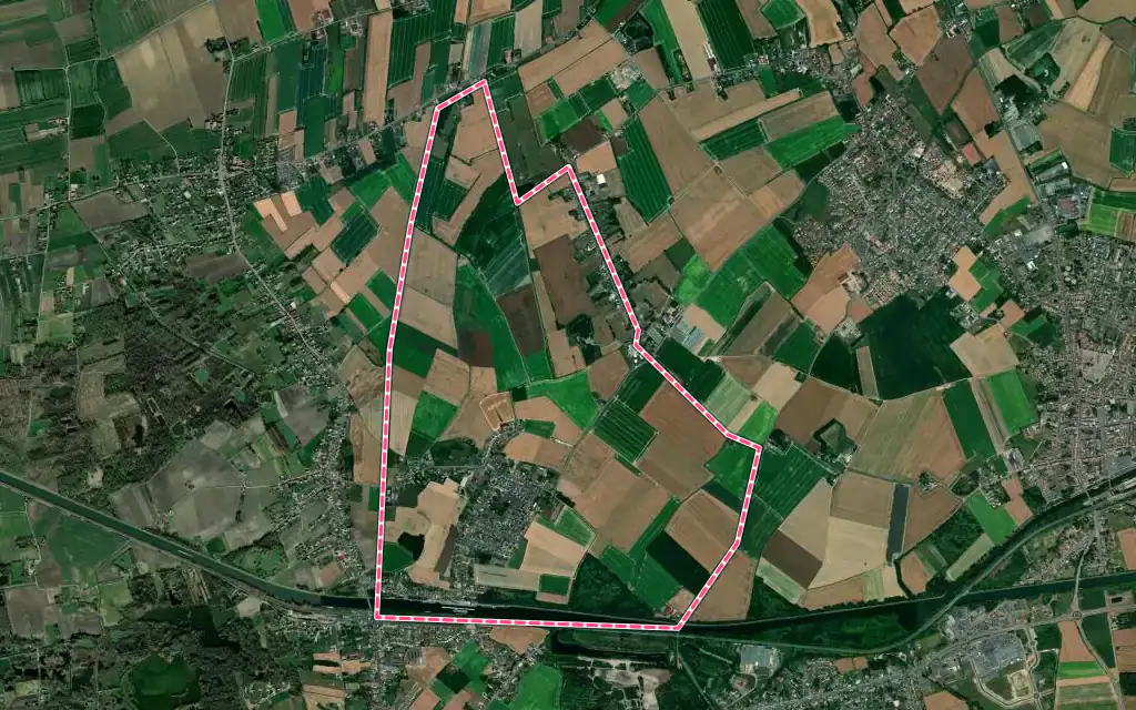 Vue satellite de Givenchy-lès-la-Bassée avec ses contours administratifs