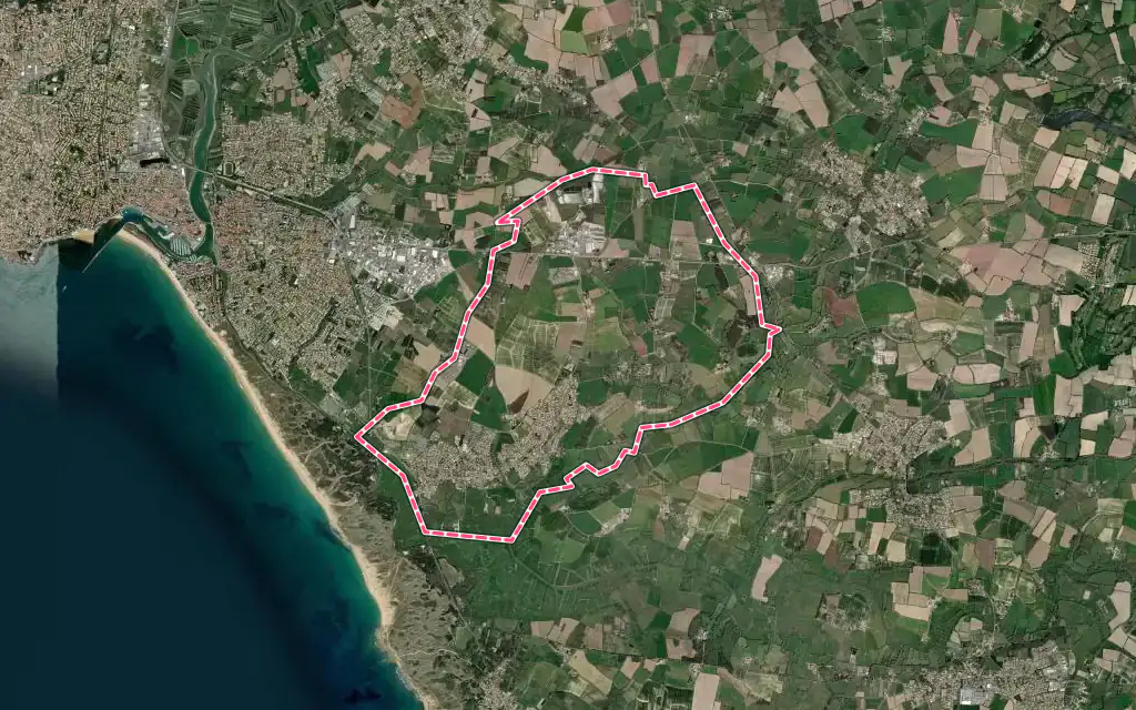Vue satellite de Givrand avec ses contours administratifs
