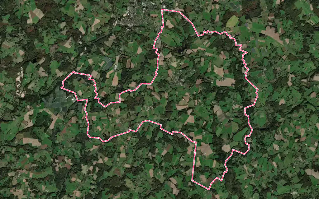 Vue satellite de Glandon avec ses contours administratifs