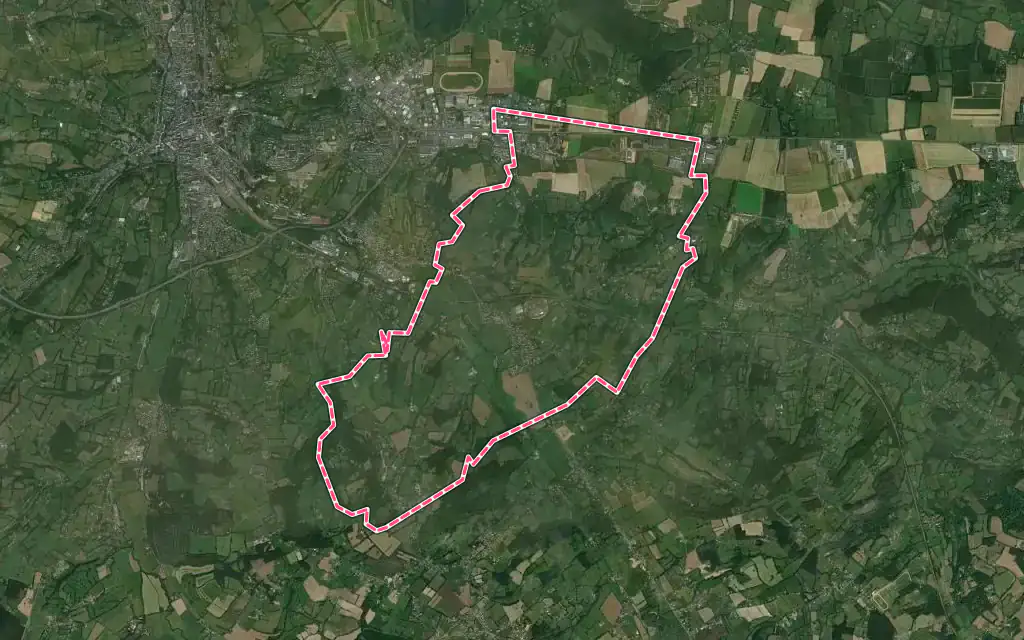 Vue satellite de Glos avec ses contours administratifs