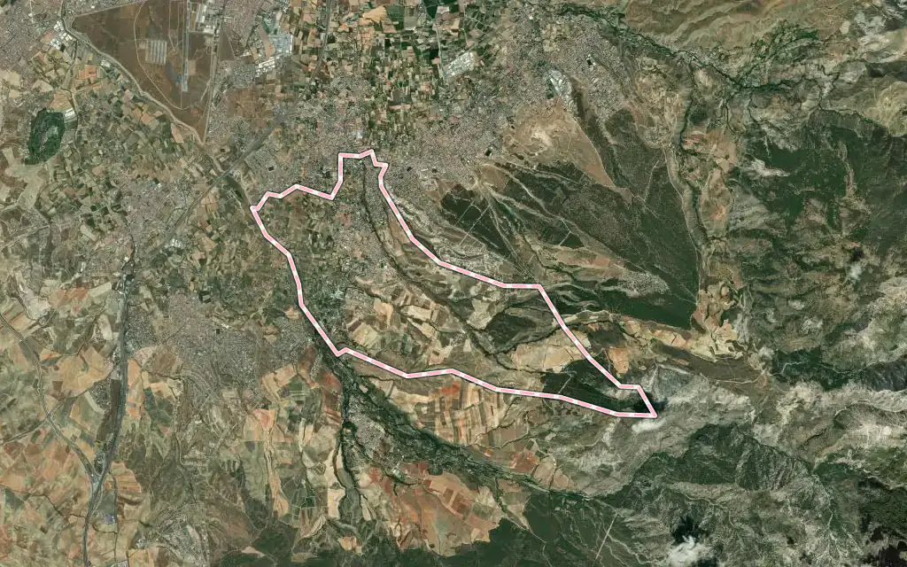 Vista satélite de Gójar con su contorno administrativo