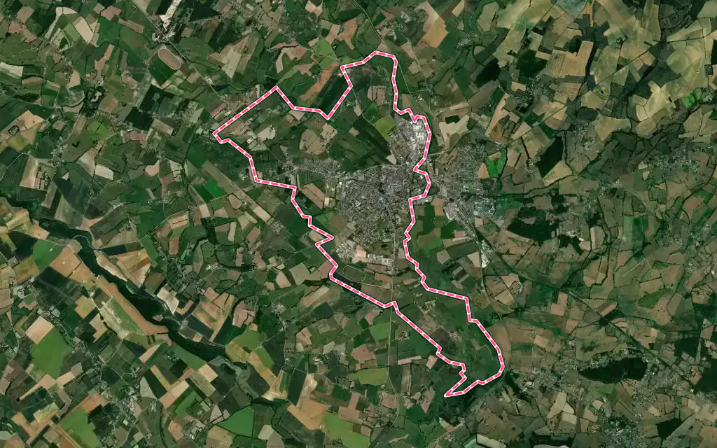 Vue satellite de Gournay-en-Bray avec ses contours administratifs