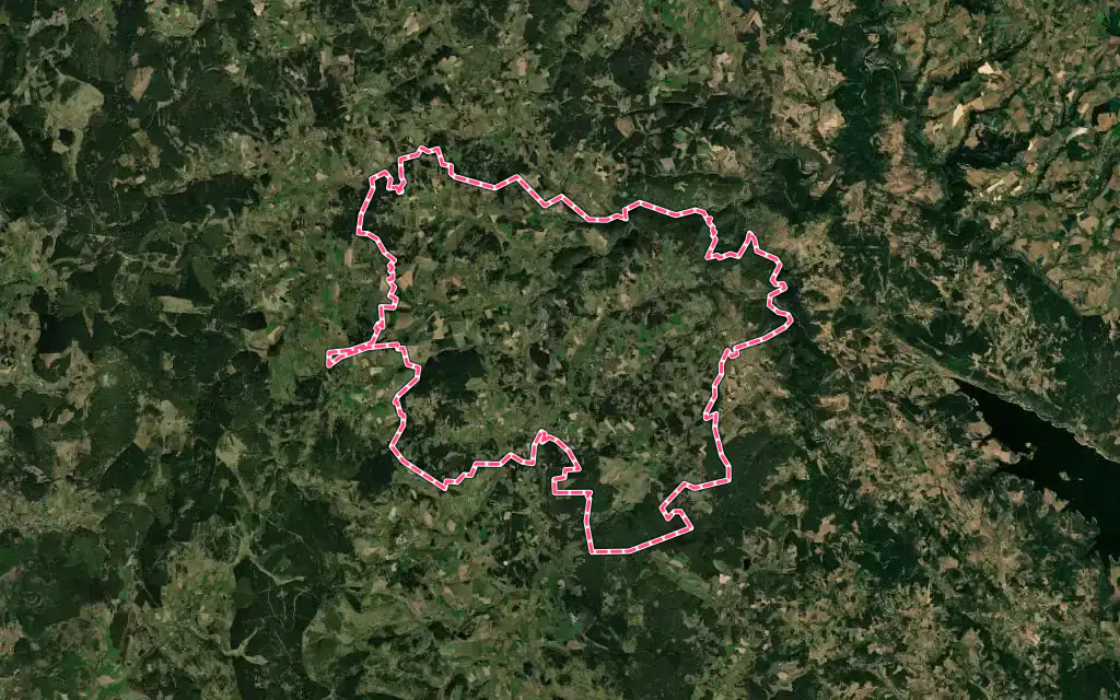 Vue satellite de Grandrieu avec ses contours administratifs