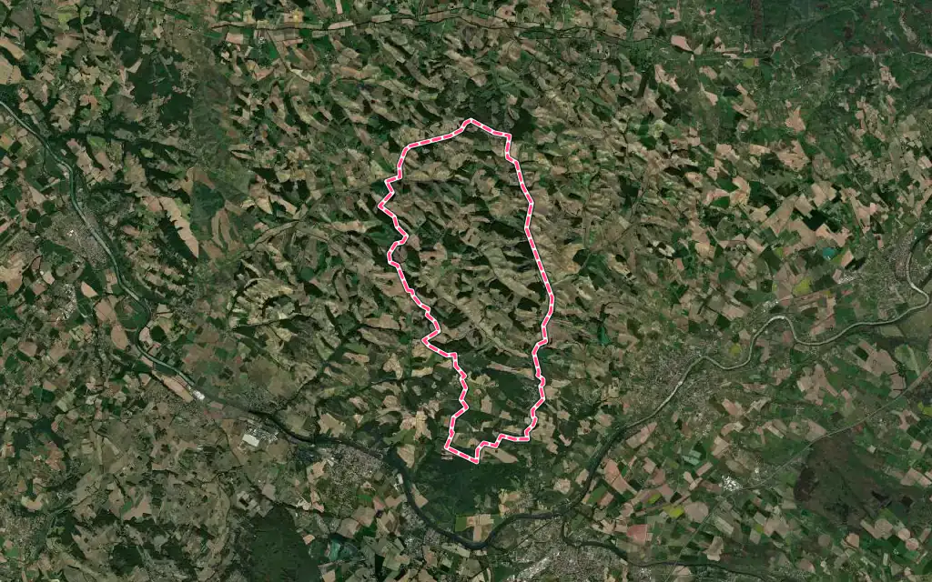 Vue satellite de Grazac avec ses contours administratifs