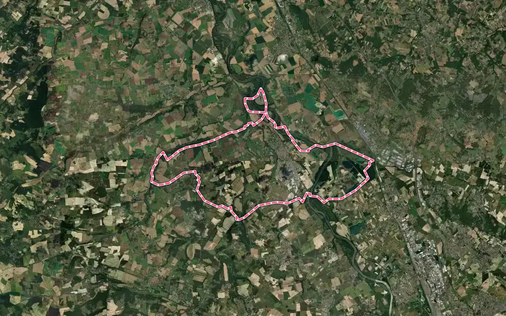Vue satellite de Grenade avec ses contours administratifs