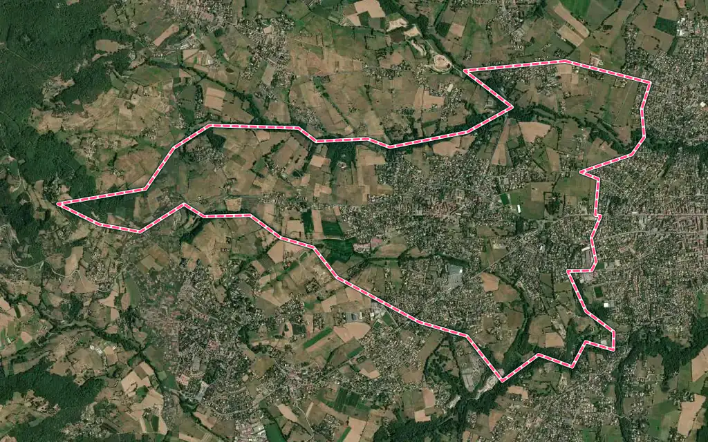 Vue satellite de Grézieu-la-Varenne avec ses contours administratifs