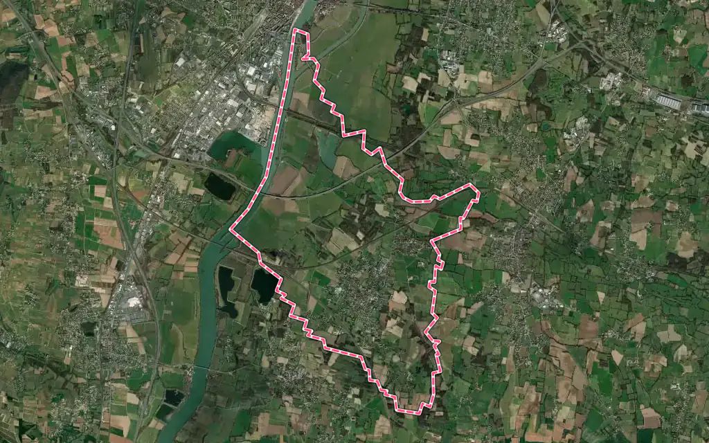 Vue satellite de Grièges avec ses contours administratifs