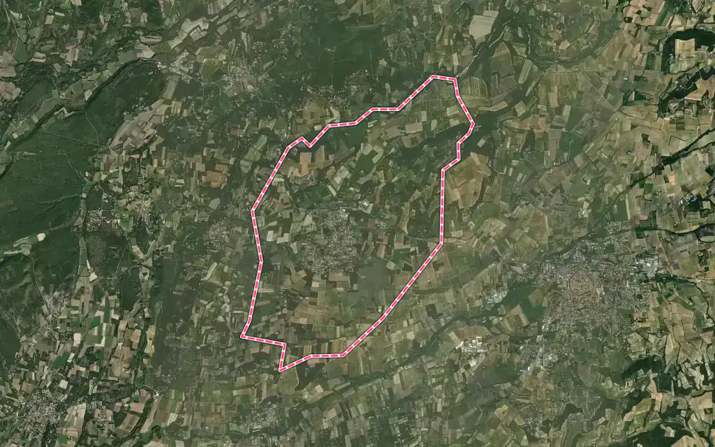 Vue satellite de Grillon avec ses contours administratifs