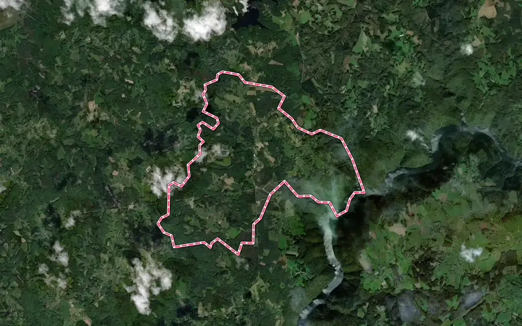 Vue satellite de Gros-Chastang avec ses contours administratifs