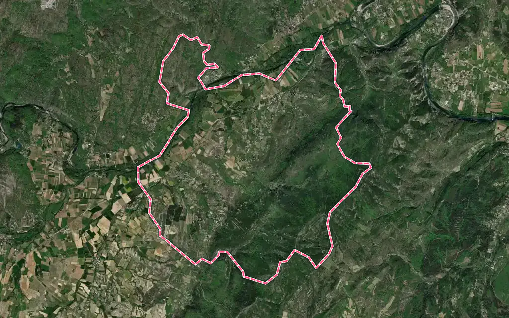 Vue satellite de Grospierres avec ses contours administratifs