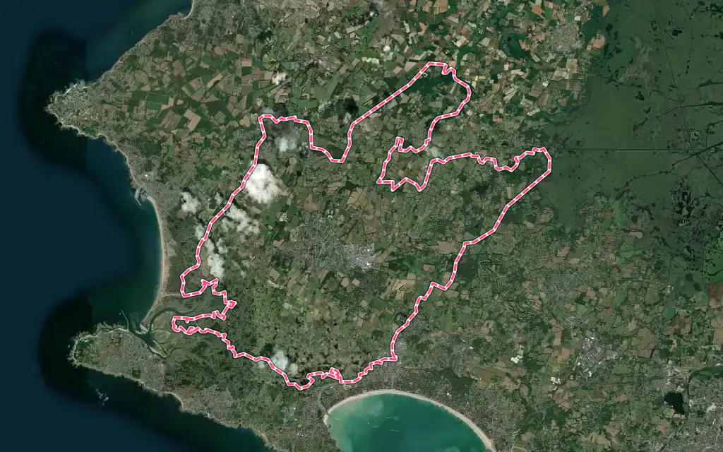 Vue satellite de Guérande avec ses contours administratifs