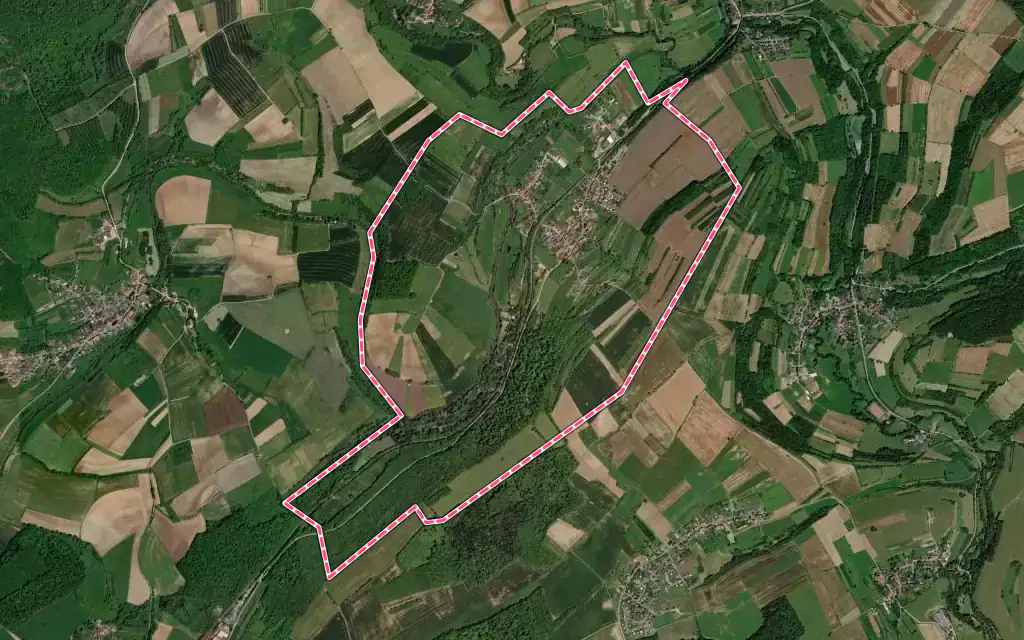 Vue satellite de Guerstling avec ses contours administratifs