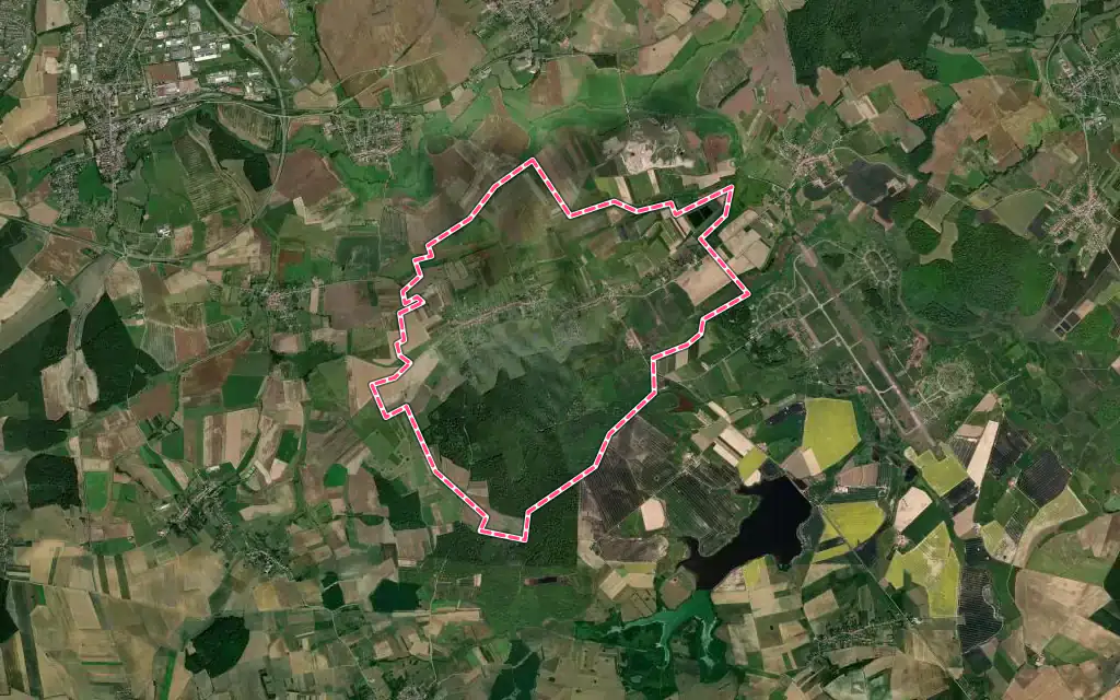 Vue satellite de Guessling-Hémering avec ses contours administratifs