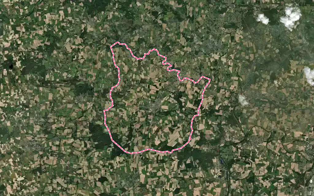 Vue satellite de Guignen avec ses contours administratifs
