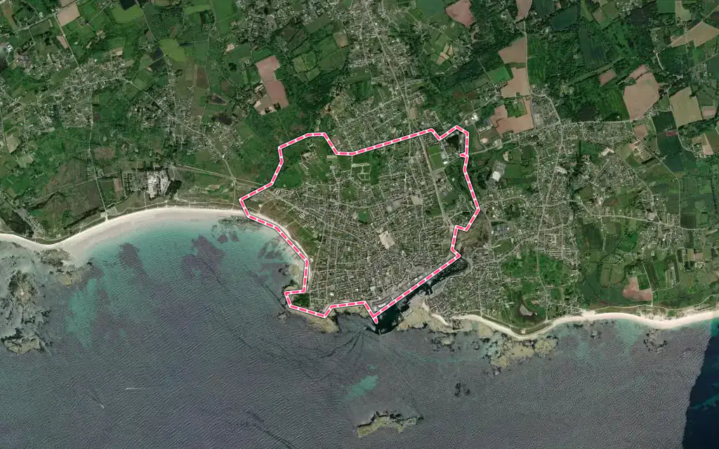 Vue satellite de Guilvinec avec ses contours administratifs