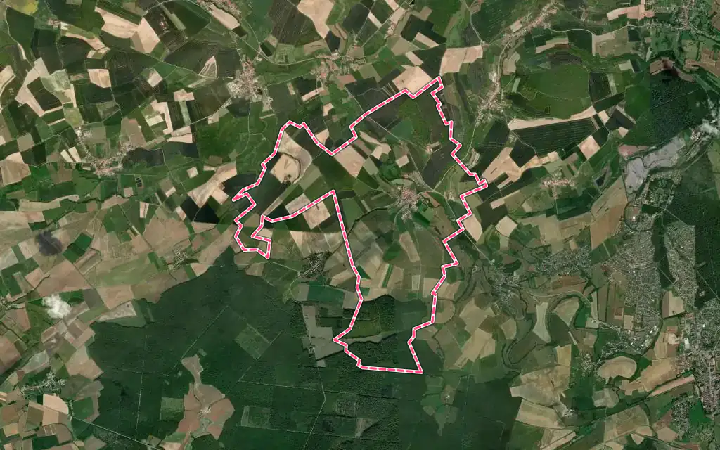 Vue satellite de Guinglange avec ses contours administratifs