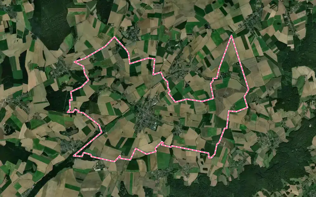 Vue satellite de Guiscard avec ses contours administratifs
