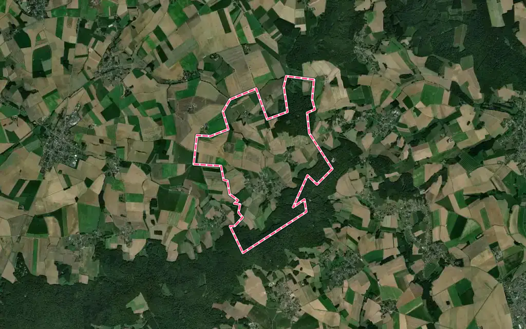 Vue satellite de Guivry avec ses contours administratifs
