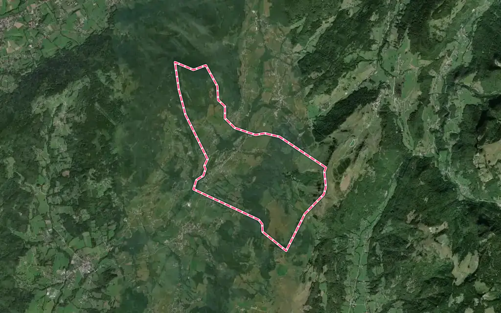 Vue satellite de Habère-Lullin avec ses contours administratifs