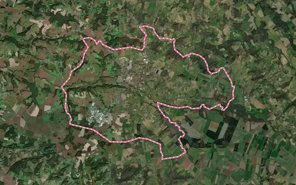 Vue satellite de Hagetmau avec ses contours administratifs