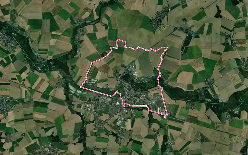 Vue satellite de Ham avec ses contours administratifs