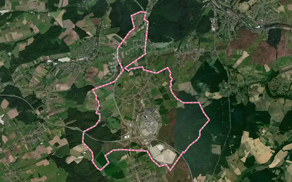 Vue satellite de Hambach avec ses contours administratifs