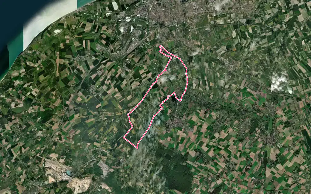 Vue satellite de Hames-Boucres avec ses contours administratifs