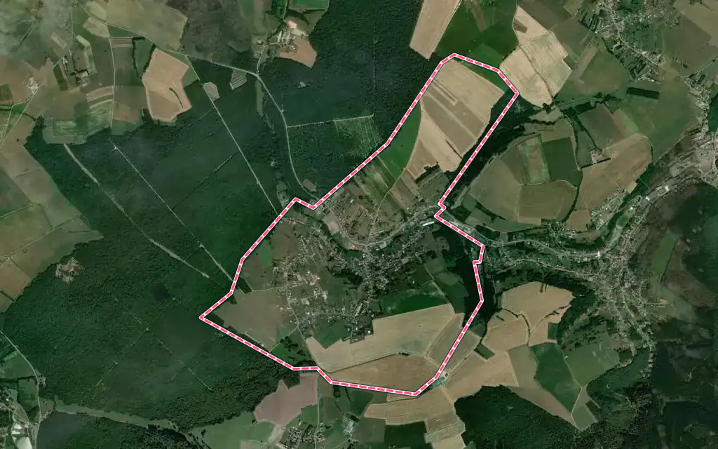 Vue satellite de Hartzviller avec ses contours administratifs