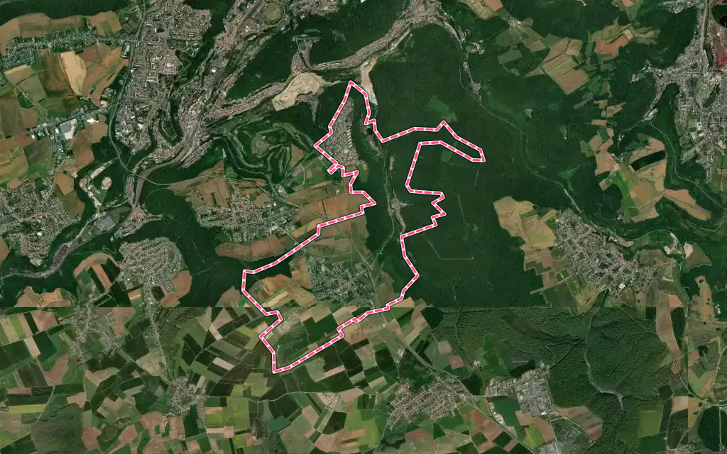 Vue satellite de Haucourt-Moulaine avec ses contours administratifs