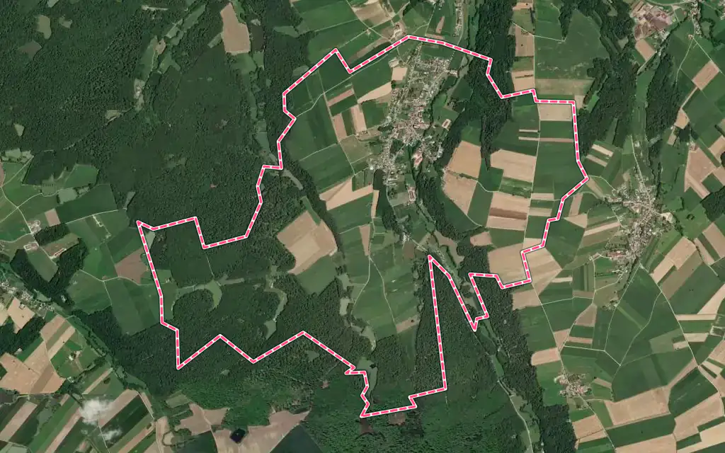 Vue satellite de Heimersdorf avec ses contours administratifs