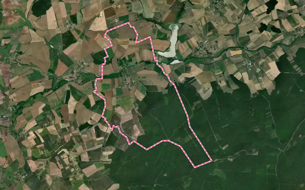 Vue satellite de Hénaménil avec ses contours administratifs