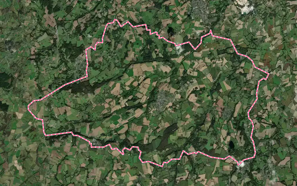 Vue satellite de Hénon avec ses contours administratifs