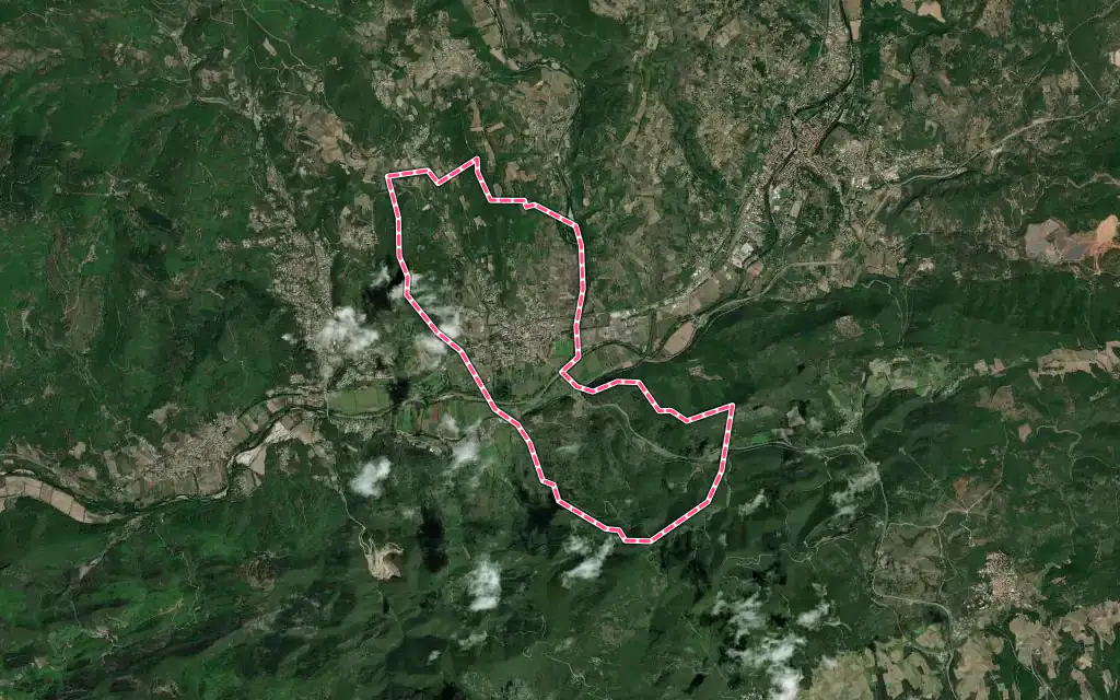 Vue satellite de Hérépian avec ses contours administratifs
