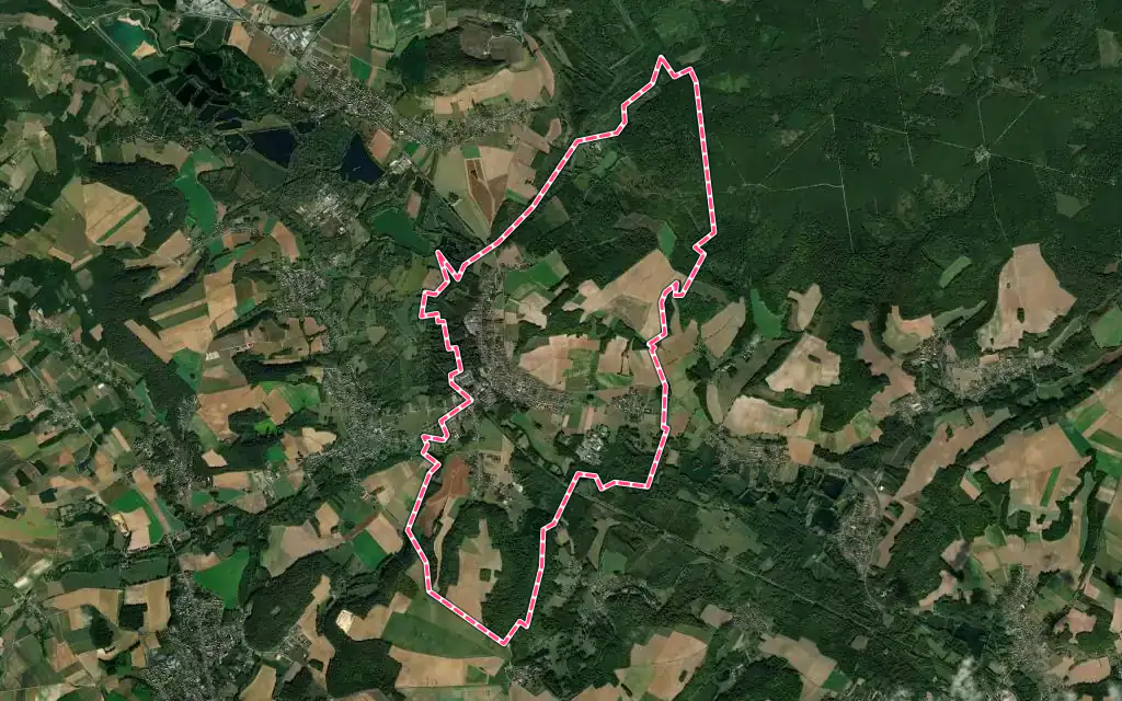 Vue satellite de Hermes avec ses contours administratifs